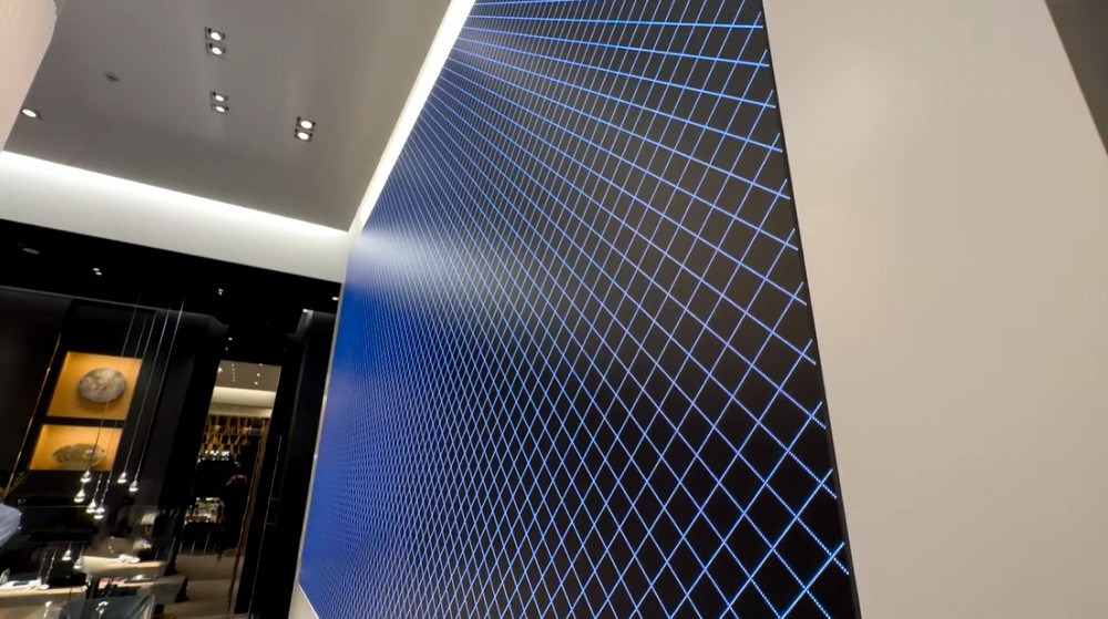 デジタルサイネージ導入 AUDEMARS PIGUET 心斎橋