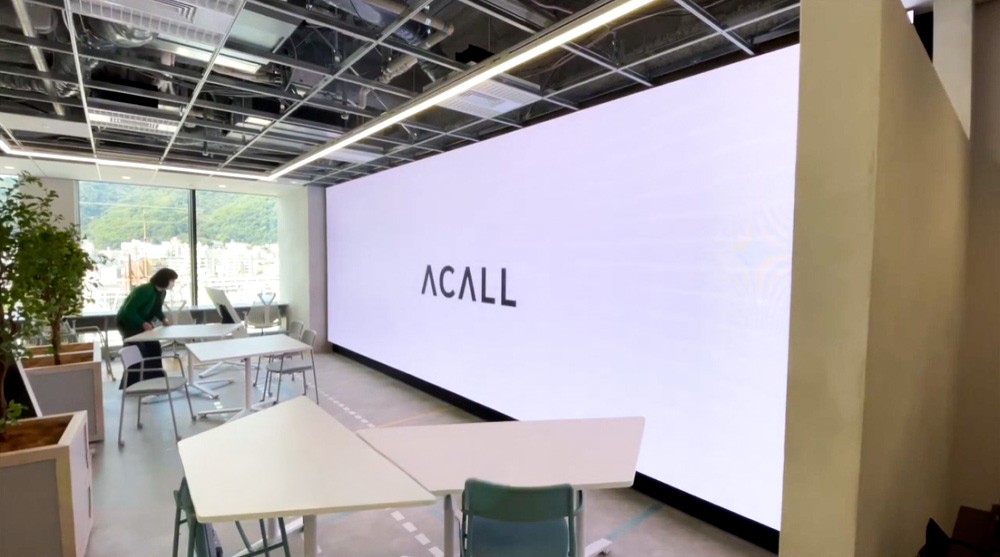 デジタルサイネージ導入 ACALL OFFICE