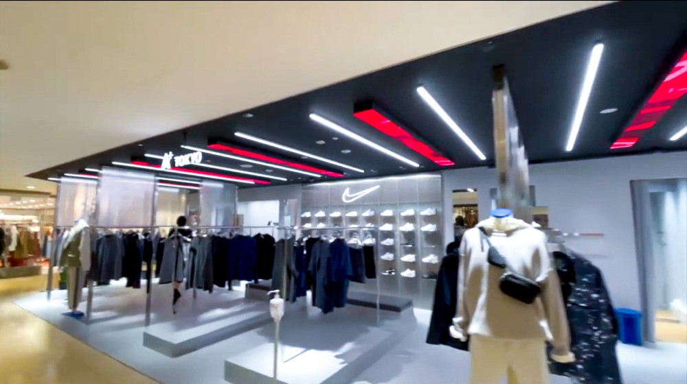 デジタルサイネージ導入 A+ TOKYO 新宿ルミネ